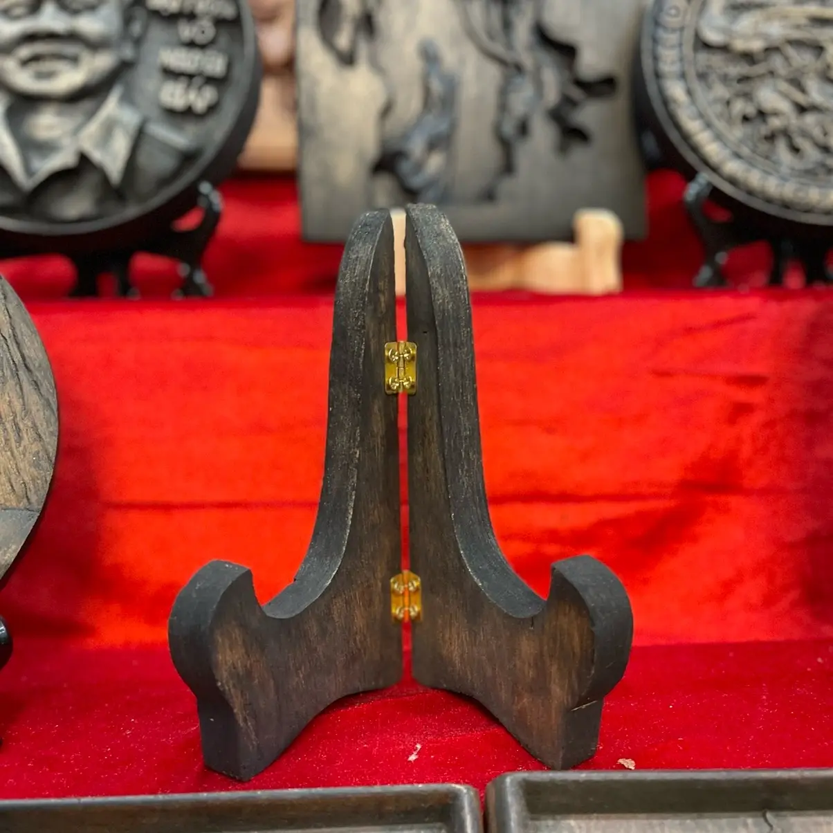 Kệ gỗ 17cm . Kê tranh, ảnh ....