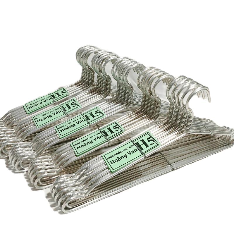 Mã: V_H5 [Giá xưởng] COMBO 50 MÓC ÁO NHÔM NGƯỜI LỚN_ LOẠI DÀI VÀ DÀY NHẤT.  Kích thước sản phẩm 42cm, kiểu dáng chữ V có nhấn vai (móc nhôm loại dài và dày nhất bên shop)