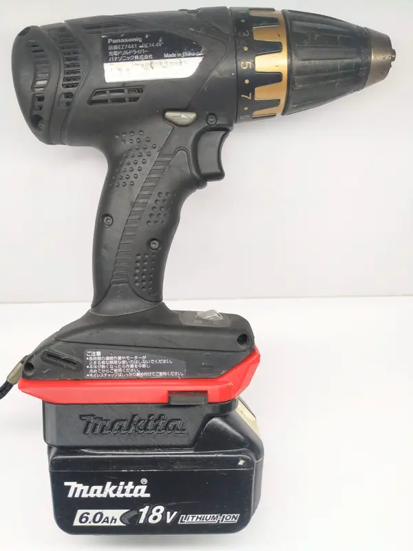Đế chuyển pin MAKITA phổ thông 18v cho máy Panasonic National 14 18v 1