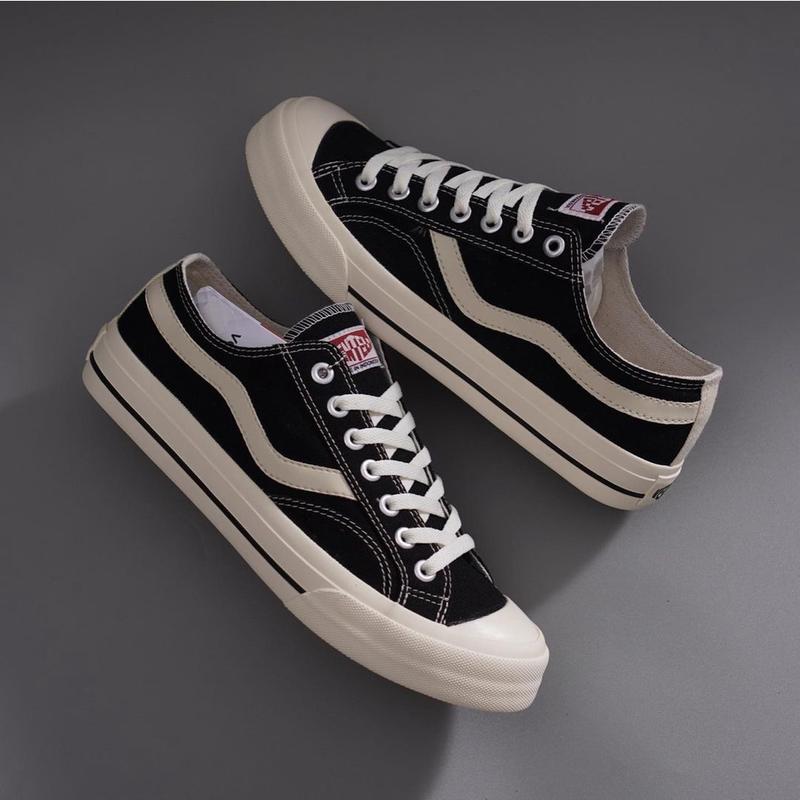 Sepatu Ventela Public Black Natural Low/High 6