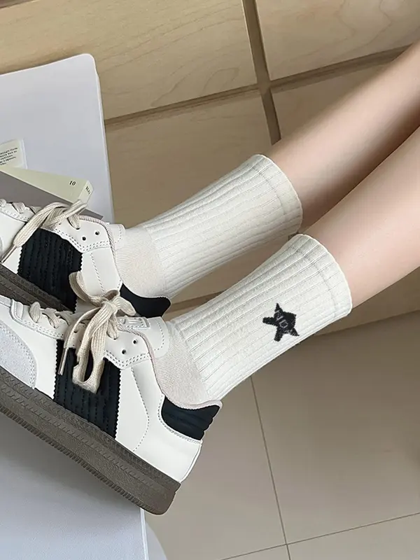 Women's 5 Pairs Colorblock Stripped & Star Print Crew Socks, Casual Moisture Wicking Socks, Soft Comfy Breathable Socks for All Seasons Daily Wear, Socks for Women, Crew Socks Women, Matching Set 3