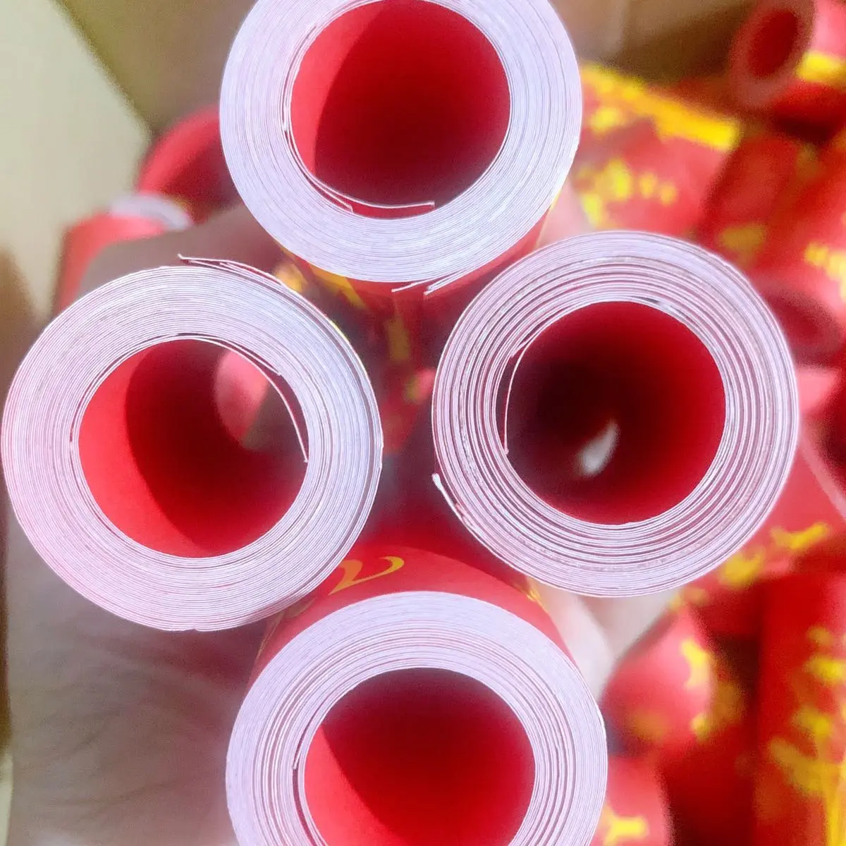 50 ống cuộn sẵn cỡ (10cm x 2.5cm x 1.5cm)