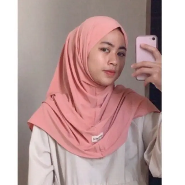 Amina hijab instan | Segiempat instan amina
