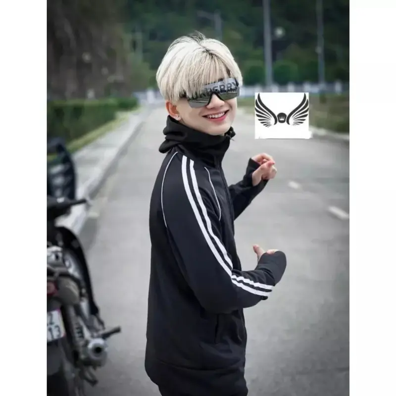 Áo chống nắng Nam Nữ 2 vạch tay,chất poly dầy mịn mát dáng rộng Unisex từ 40-65kg 0