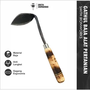 Gathul Baja Cangkul Miring Alat Kebun