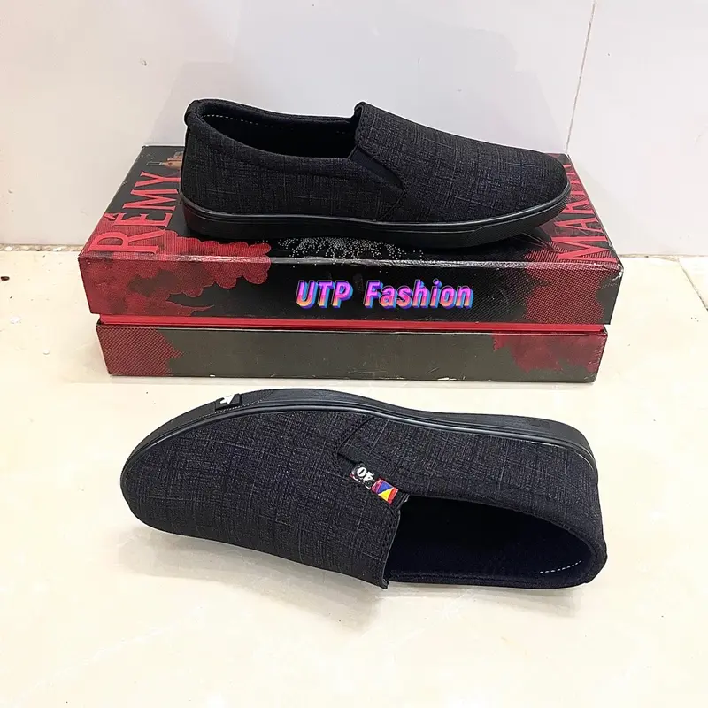 Giày lười vãi nam trẻ trung..phom ôm chân..đế cao su mềm..size từ 38-43..sang trọng lịch lãm 1