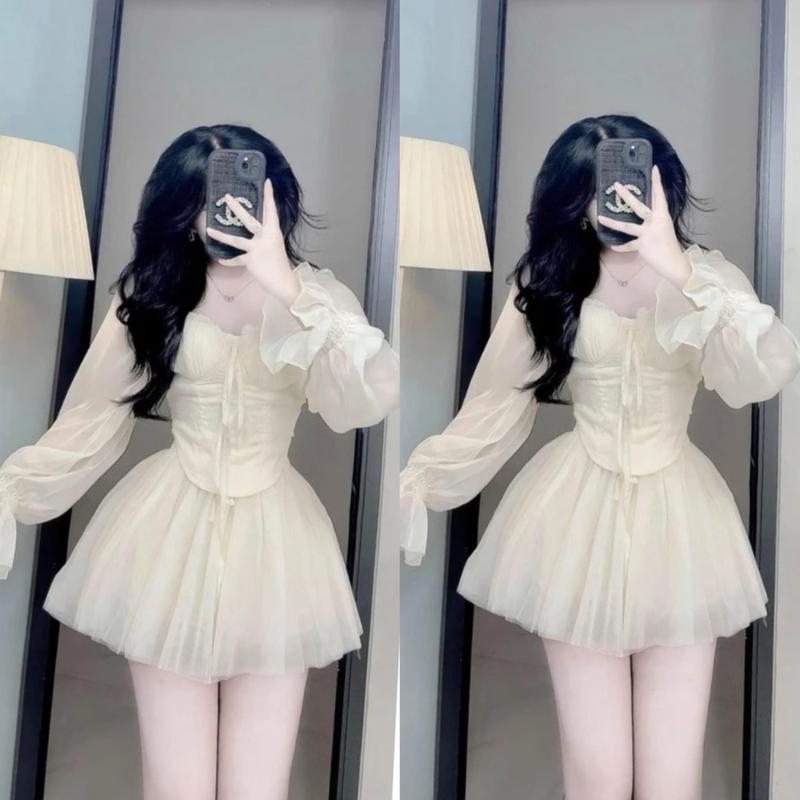 Set Áo Tơ Cổ Vuông Cúp Ngực Tay Phồng Phối Chân Váy Lưới Xòe Tiểu Thư BST2102702 Nữ Women Voi