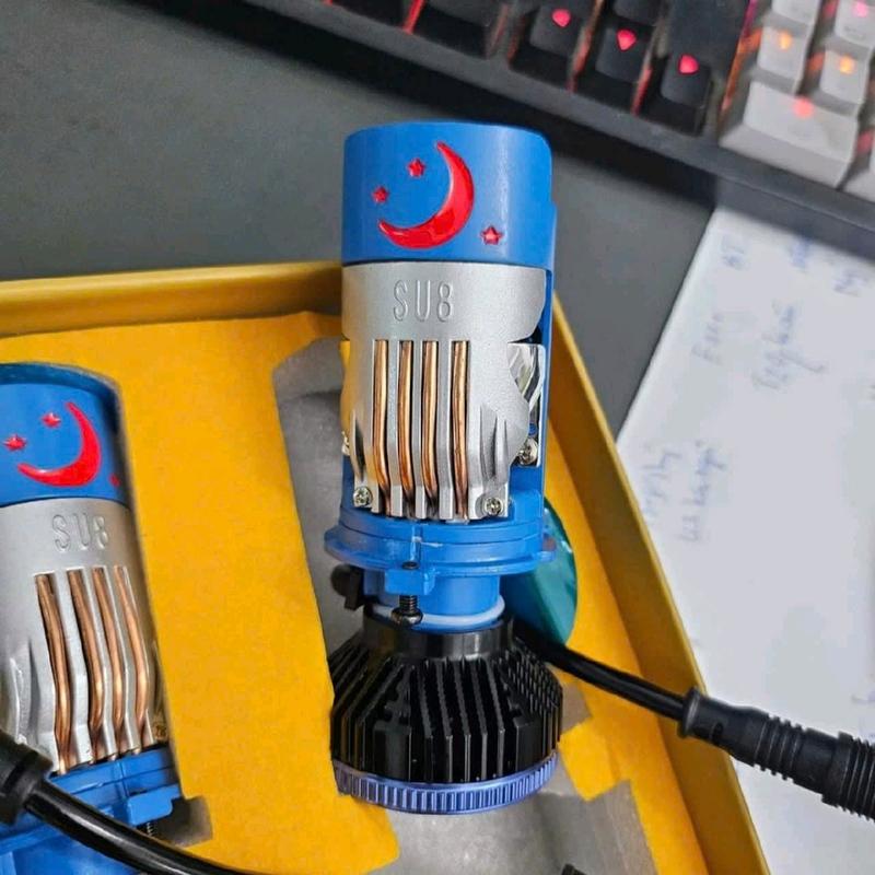  Bóng đèn bi cầu mini T11  T8-SU8  Công suất 80w  Có màn chập như bi độ 3.0 Sự kết hợp T10+ T3 có tâm trợ pha laser Đèn Pha 