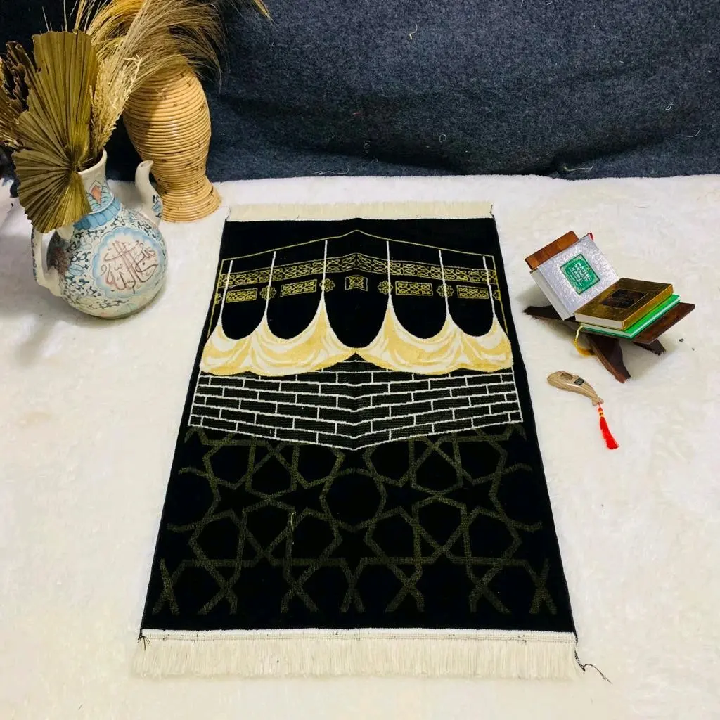 Turki Hitam Kiswah Ka'bah The Best Turkey Spiegel Ukuran 70x110cm Haji Motif Traveling Tebal Muslim Nyaman Lembut Busa sajadah sholat