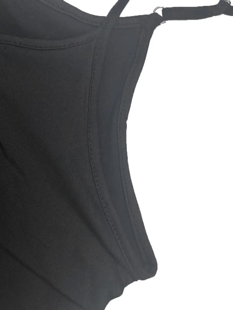 Product Introduction of Plus Size Solid Plicated Adjustable Strap Cami Top, Casual Spaghetti Strap Top for Summer, Women's Plus Clothing for Daily Wear 4