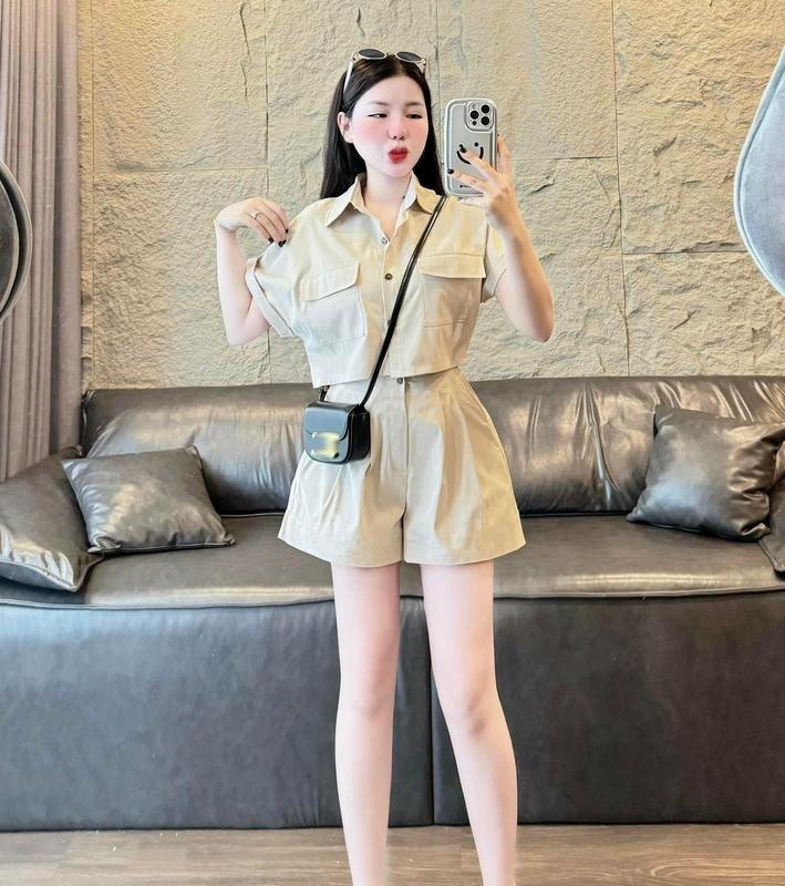 Set bộ kaki 2 Món Áo ngắn tay Mix Quần Đùi 2 Túi Kiểu Xinh Xắn Cho Nàng Đi Chơi