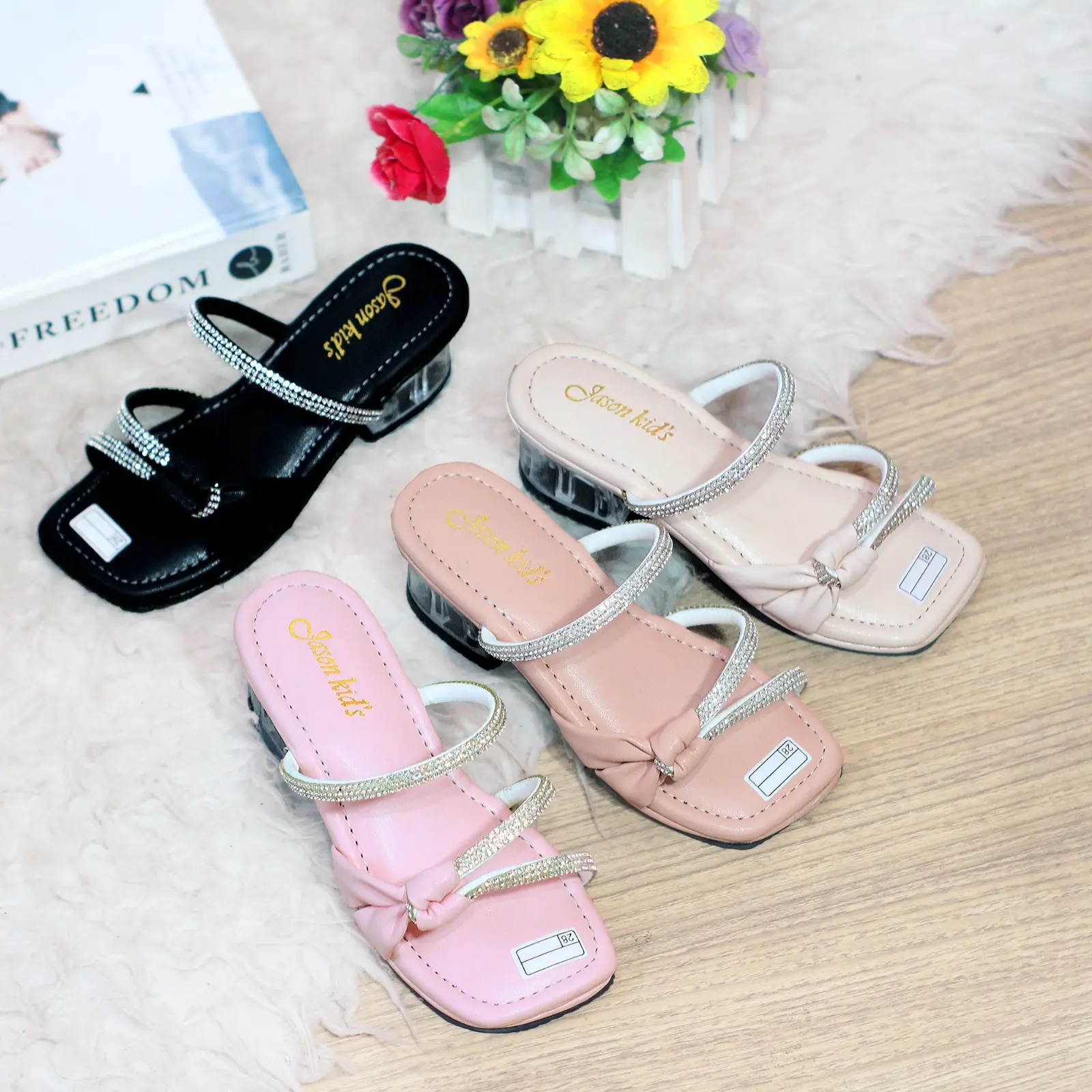 Sandal Anak Model Kekinian VERRA Varian Warna Cantik Hak Kaca Tinggi 3cm Anti Licin -VERRA