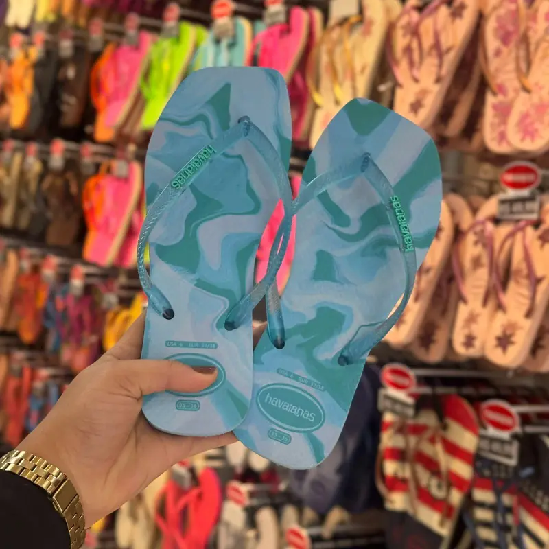 Havaianas Square Jelly Chinelo Brasileiro com Tiras Quadradas Translúcidas