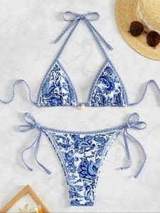 Conjunto de dos piezas para mujer, conjunto de bikini con estampado completo, lindo top de halter y thong de nudo lateral, traje de baño para damas para vacaciones de verano en la playa