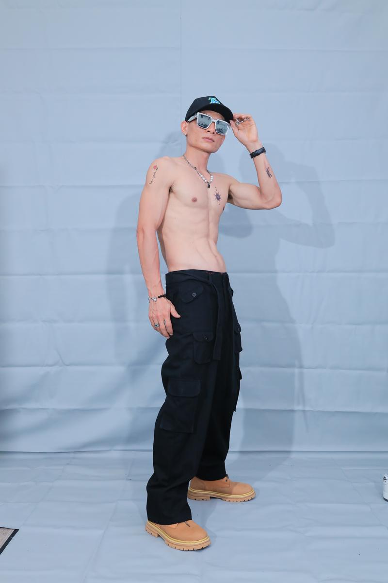 Product Introduction of ZooZoo-Quần Cargopant ống suông 8 Túi Hộp Chất kaki cotton hottrend. Menswear Nam 6