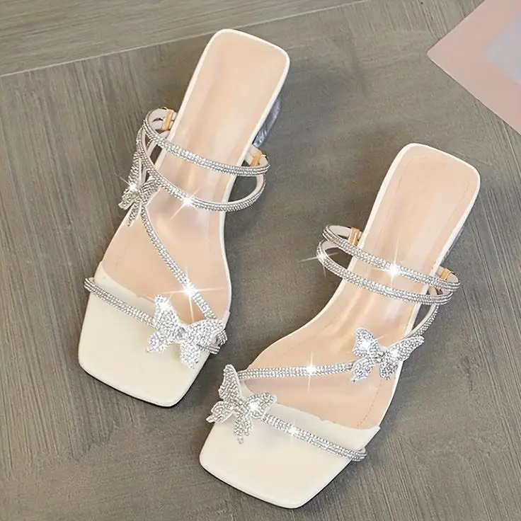 Giày sandal đính nơ bướm , gót vuông phale trong 5 - 7cm , 2 màu đen - trắng
