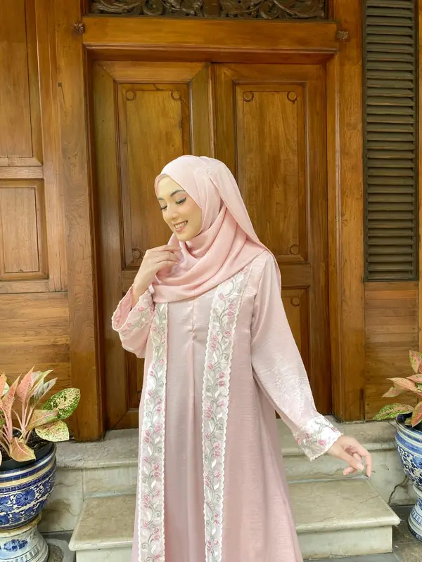 Zakia Abaya Santorini Silk Premium Friendly Busui Bordir Mewah Lebaran abaya  syakila 2