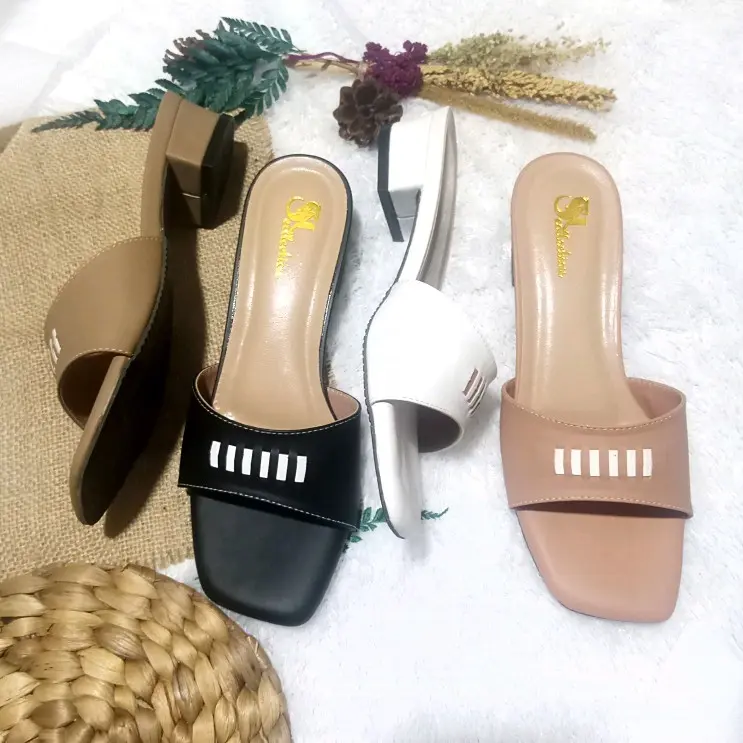 TERBARU SANDAL WANITA KOKOP PARIASI HIELS 3 CM SN 026 Luar Ruang Flat Hitam