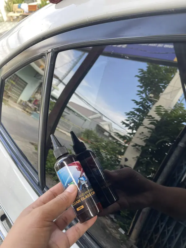 [ Clean Glass Car ] Tẩy Ố Kính Bản Mới 100ml và 250ml ( Tặng Mút Tôt Trị Giá 20k ) 3
