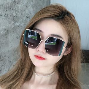 【PH Local】Square Frame Sunglasses Beach Fashion Shades Sunglasses For Women Salaming Pang-araw