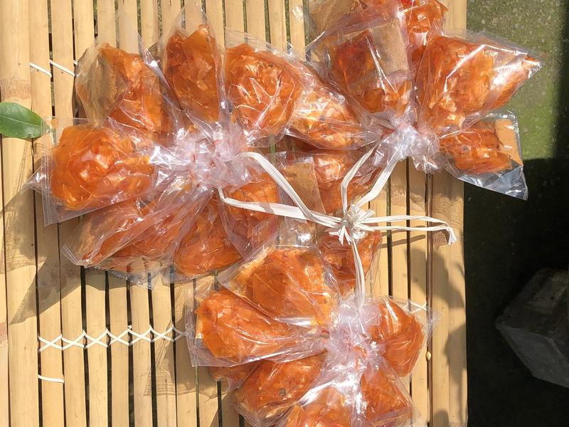 combo 30 bịch bánh tráng dẻo tôm đỏ trộn