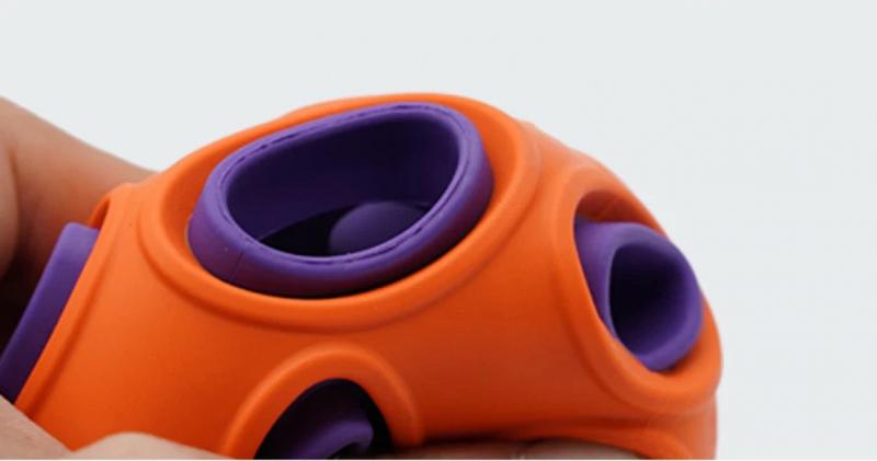 Product Introduction of Pet Toy Ball Ring Bite Resistant Sound Making Dog Toy Rubber Tooth Grinding Training Ball Pet Supplies Interactive Dog Toys 5