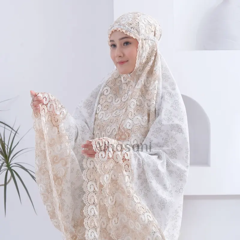 Mukena Dewasa Katun Super Foil Renda Mewah Muslim Motif Rayon Wanita Mukenah Cantik 1