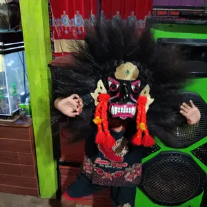 Topeng gendruwon anak