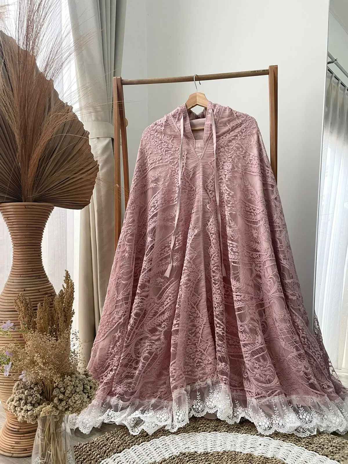 Umairah Alfurqon Mukena Mewah Sultan Premium Renda Chantilly Import Elegan Cantik Adem Bisa Untuk Seserahan Travel Umroh dan lebaran
