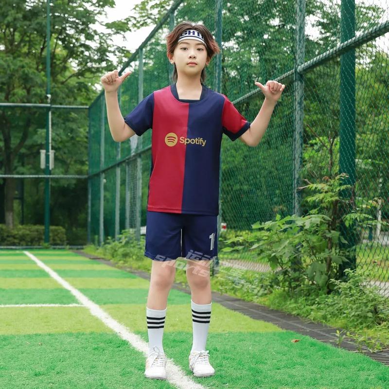 Product Introduction of Children's sports suit boy girl  Barcelonas Fans shirt Training wear games rugby Football Shirt   Kids Child Sets Kit uniform 5