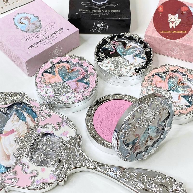 [FLOWER KNOWS] Phấn Má Hồng FLOWER KNOWS Họa tiết Thiên Nga sang trọng Swan Ballet