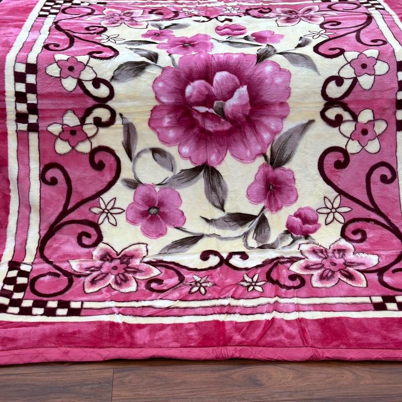 Chăn nhung tuyết 2 mặt dày 4 kg 1,8mx2,2 m ( nặng thực tế 2,9-3kg)