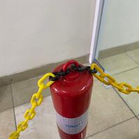 Gambar Pengait Rantai Plastik Stick Cone / Cap Hole T Top Bollard / Penghubung Rantai Pembatas Jalan / Aksesoris Stick Cone dan T Top Bollard / Tutup Kepala Cone dengan Lubang Kait Rantai / Perlengkapan Pembatas Area Parkir dan Proyek dari Tonata Indonesia Kab. Tangerang 5 Tokopedia