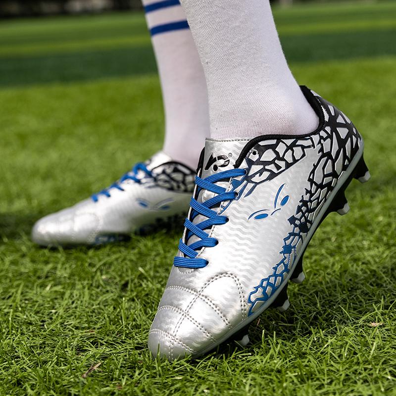 Professional soccer shoes kids football sneakers men women adult cleats grass training Sports futsal shoes 4