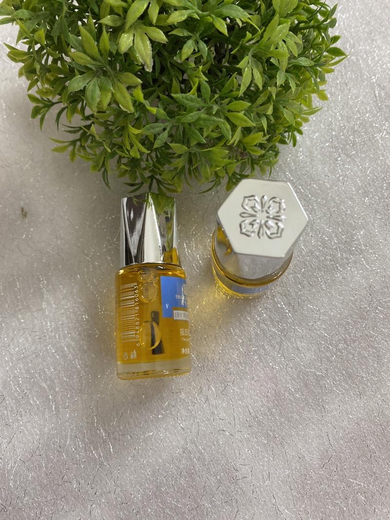 Product Introduction of Dầu tháo móng up , móng đắp gel, nail bột Phá Gel 1