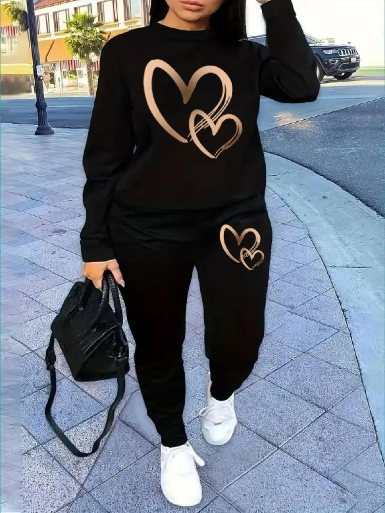 【Plus Size】 Two-Piece Set Heart Print Sweatshirt & Sweatpants Set, Casual Long Sleeve Pullover & Jogger Pants, Women's Fall & Winter Clothes for Daily Wear