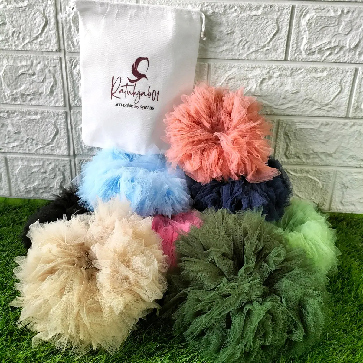 CEPOL/SCUNCHIE HIJAB ANTI PUSING MEDIUM Scrunchies