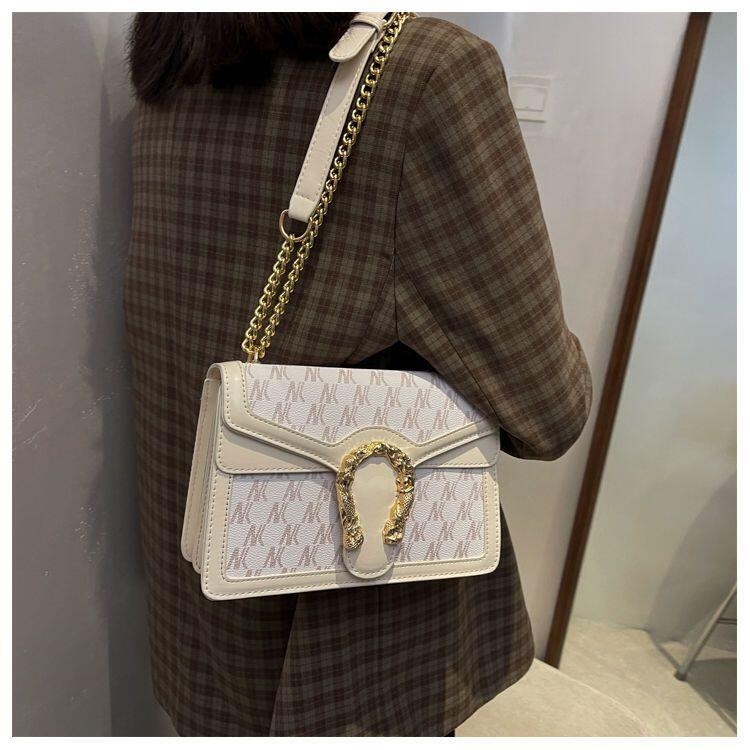 Product Introduction of Advanced feeling women's chain underarm 2024 new mother Korean small bag, cross shoulder bag 3