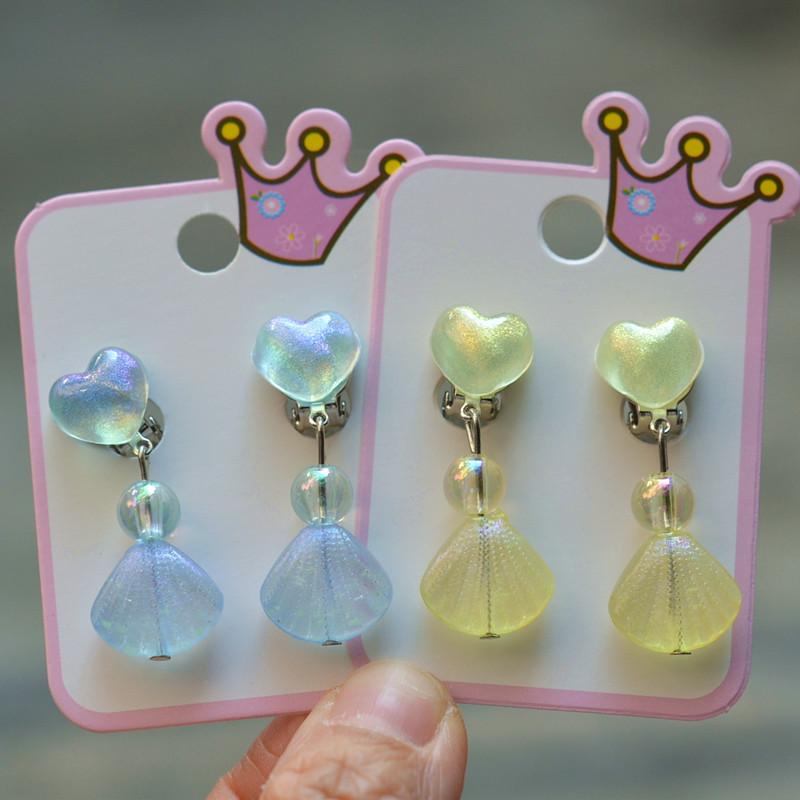 Product Introduction of Ear Clip No Pierced Student Cute Shell Jelly Love Decorative Earrings Little Girl Girl Ear Rings 3