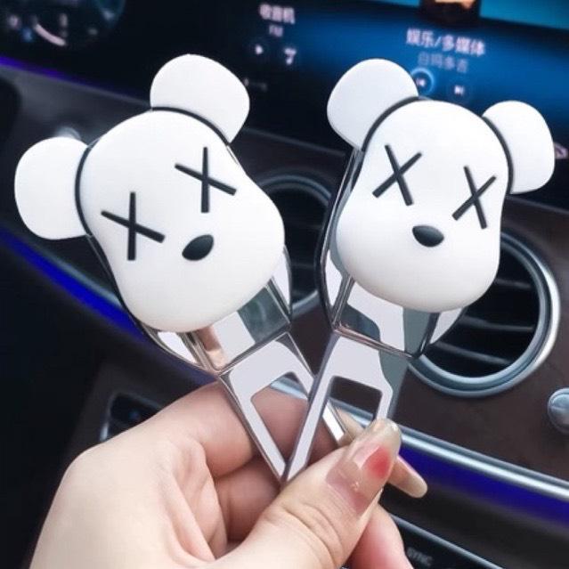 Chốt Cài Dây An Toàn Ô Tô Gấu POP Trang Trí Nội Thất Xe Sang Trọng 6