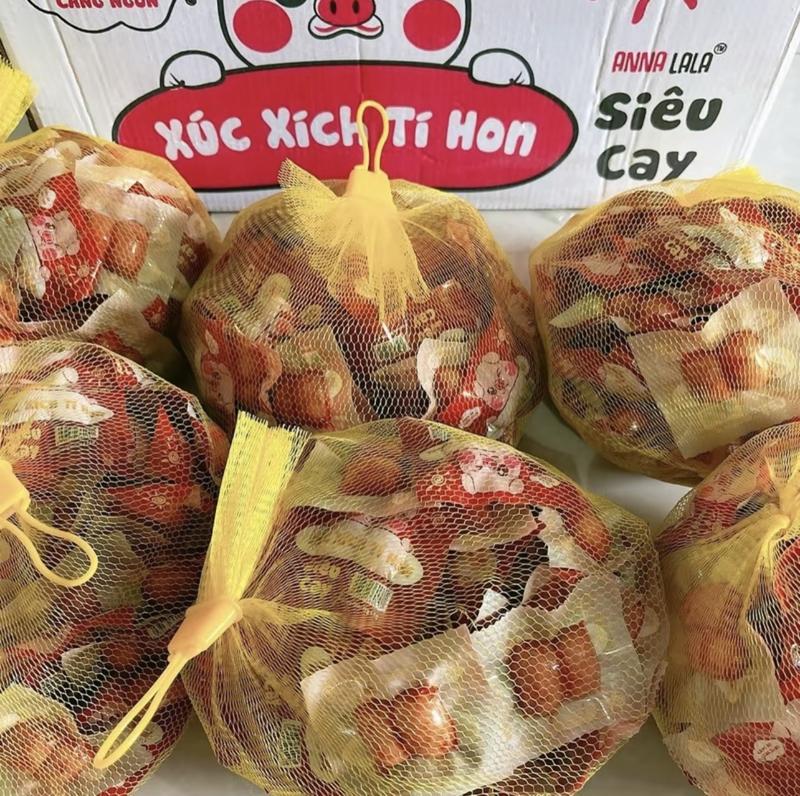 COMBO 50 Gói Xúc Xích 2 Viên Anna Lala Thơm Ngon Cay Thơm Siêu Cay Ăn Vặt Food