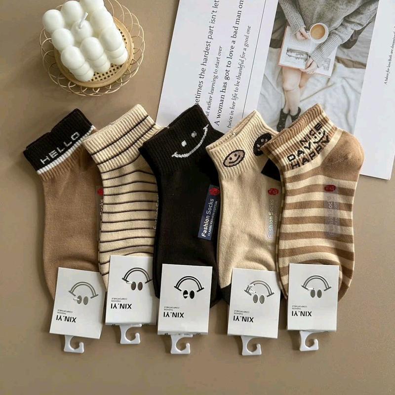 Combo 10 đôi tất nữ màu ngẫu nhiên thích hợp cho các bạn trẻ - Women 4