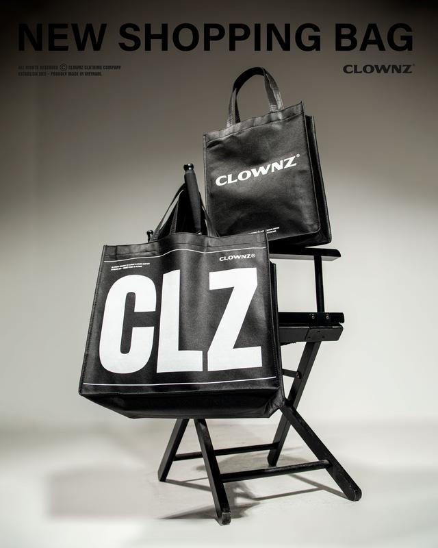 Túi ClownZ Tote Bag vải dù không dệt đựng quần áo nhỏ gọn tiện lợi Nhung Kem Đeo Vai