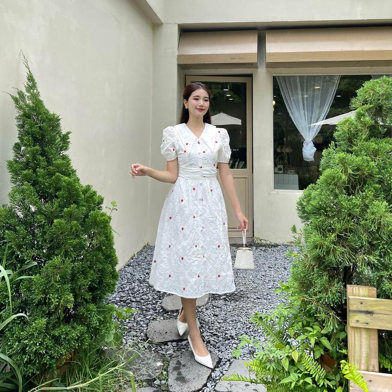 Đầm hoa nhí cổ V tùng xoè BEMINE MT7029