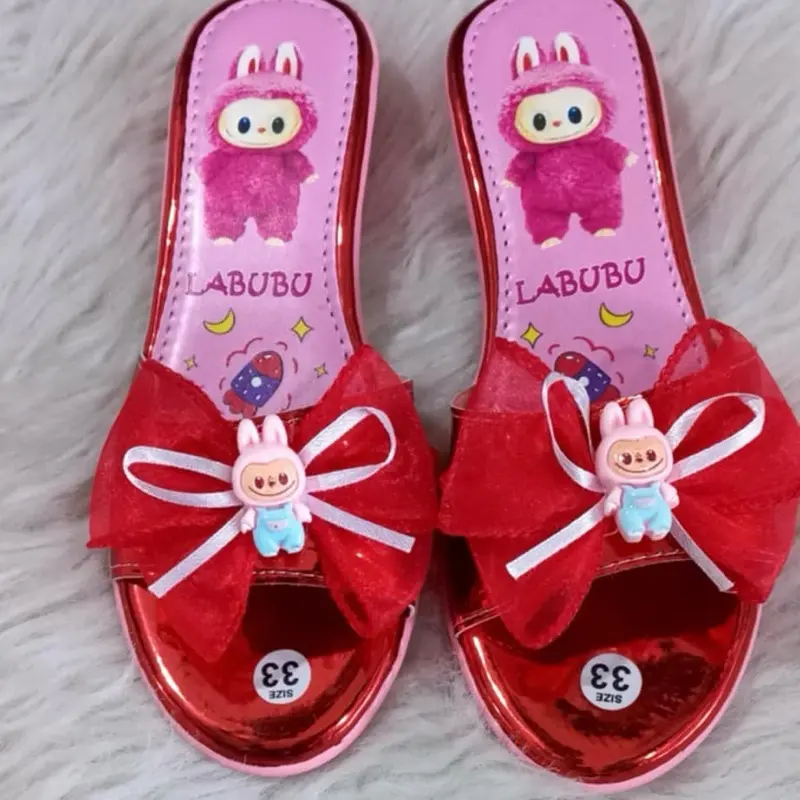 Dép guốc cho bé gái có hình labubu nơ đế cao 3 phân dễ thương DéP