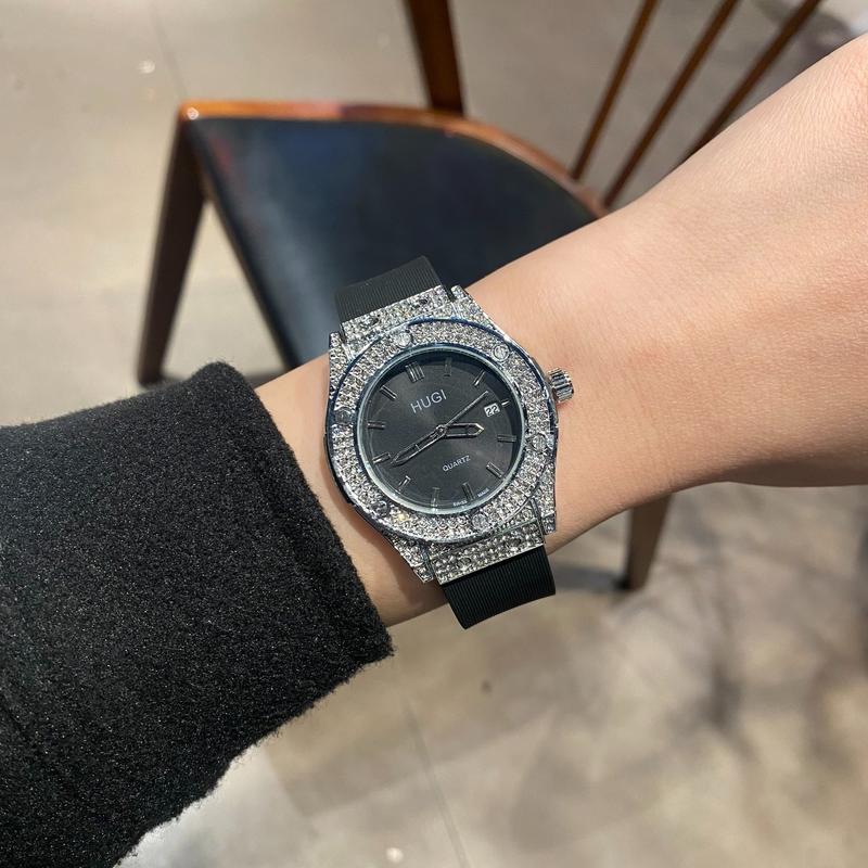 Hugi Đồng Hồ Nam Nữ hugi luxury 601 dây silicone nam 42 mm và nữ 38mm đính đá cao cấp siêu sáng khóa thông minh. Đồng hồ đeo tay thời trang bassic. Women Watch phụ kiện