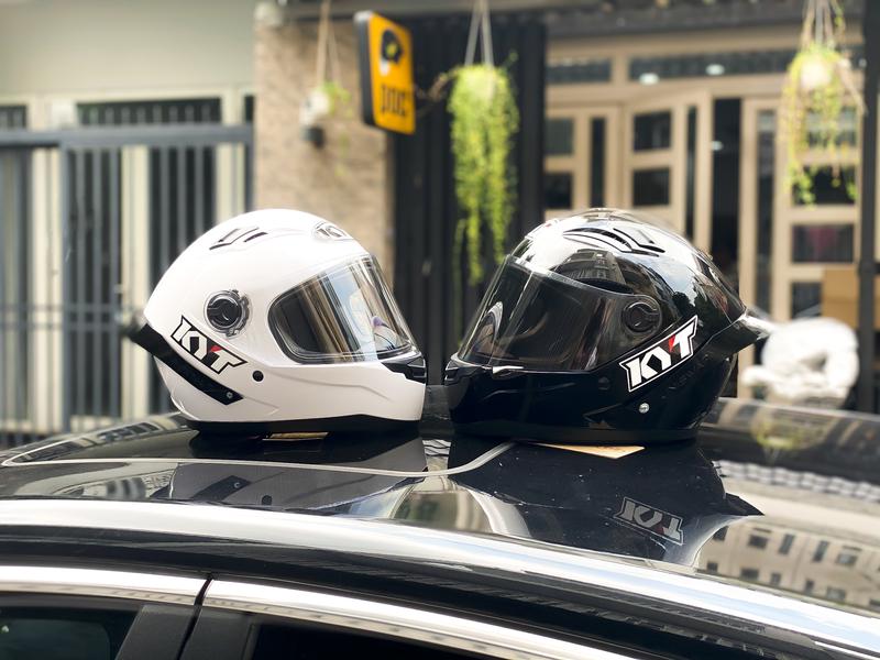 TẶNG TEM KYT VÀ ĐUÔI GIÓ NÓN BẢO HIỂM AGU CHÍNH HÃNG TẶNG KÈM TEM KYT VÀ ĐUÔI GIÓ BẢN 2025 Helmet