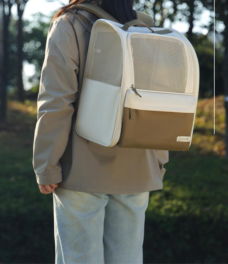 Product Introduction of Pet Backpack Outdoor Breathable Portable Cat Bag Large Capacity Handheld Dog Bag 1