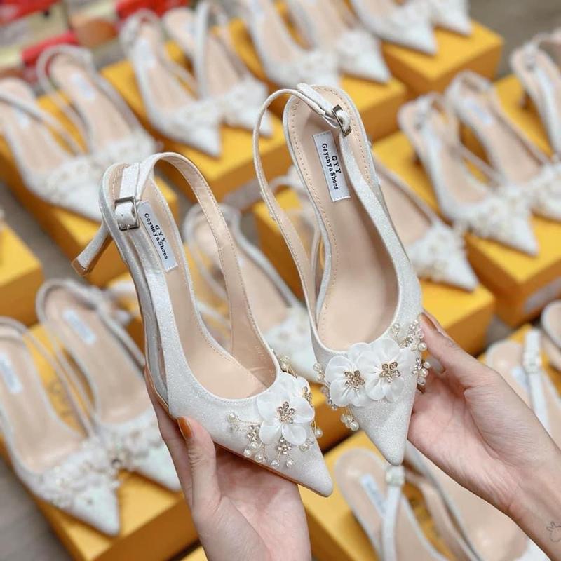  Giày sục HOA ĐÁ chất đi kim tuyến óng ánh mũi nhọn gót cao 9p dành cho nàng đi tiệc,đi chơi..đây ạ Shoes DéP Nữ Nhung Jean 