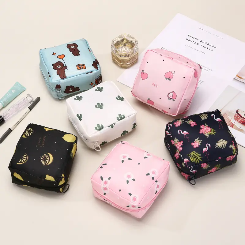 Cute cartoon sanitary pad storage bag for girls' menstrual period, portable aunt bag, sanitary pad storage, large capacity small bag